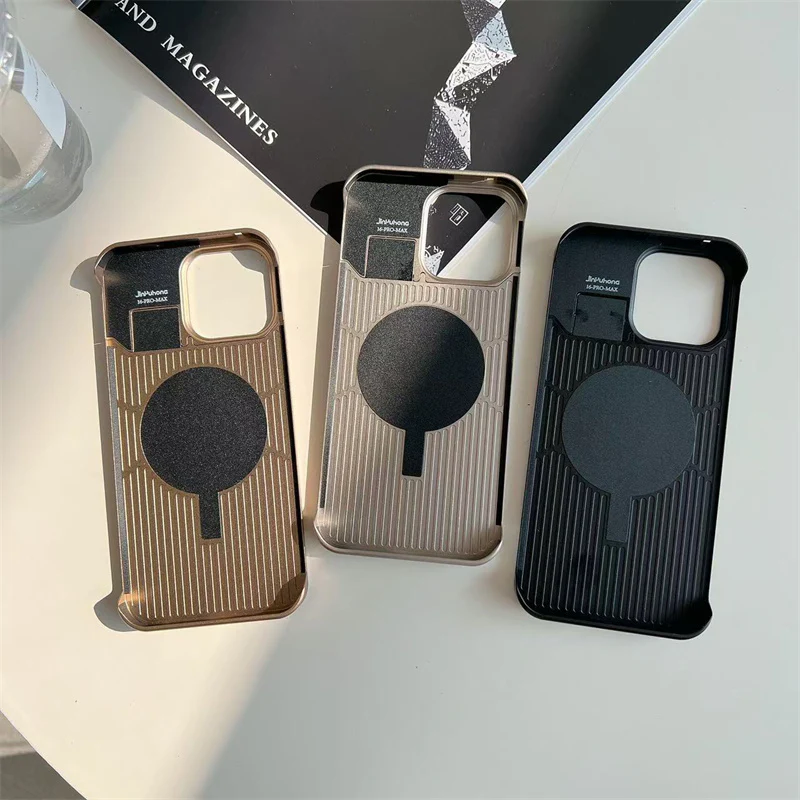 Mo MagSafe Forged Carbon Fiber Cover Case